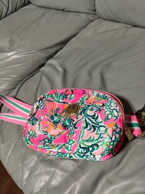 Floral Pink Pattern Belt Bag with Gold Emblem